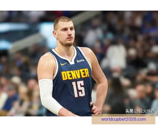 历史第一中锋！约基奇半场11助攻刷新生涯助攻纪录