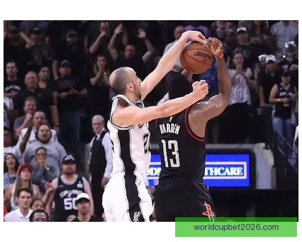 以斯特鲁斯状态爆棚哈登称赞其表现为莫大肯定与荣幸